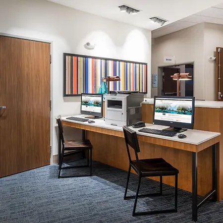 Holiday Inn Express & Suites St. Louis - Chesterfield By Ihg-3